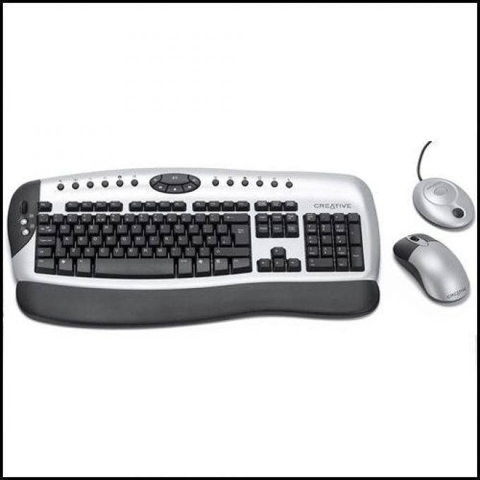 голяма снимка на CREATIVE DESKTOP WIRELESS 8000