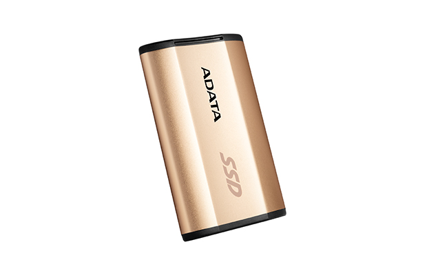 голяма снимка на ADATA EXT SSD SE730 250GB U3.1